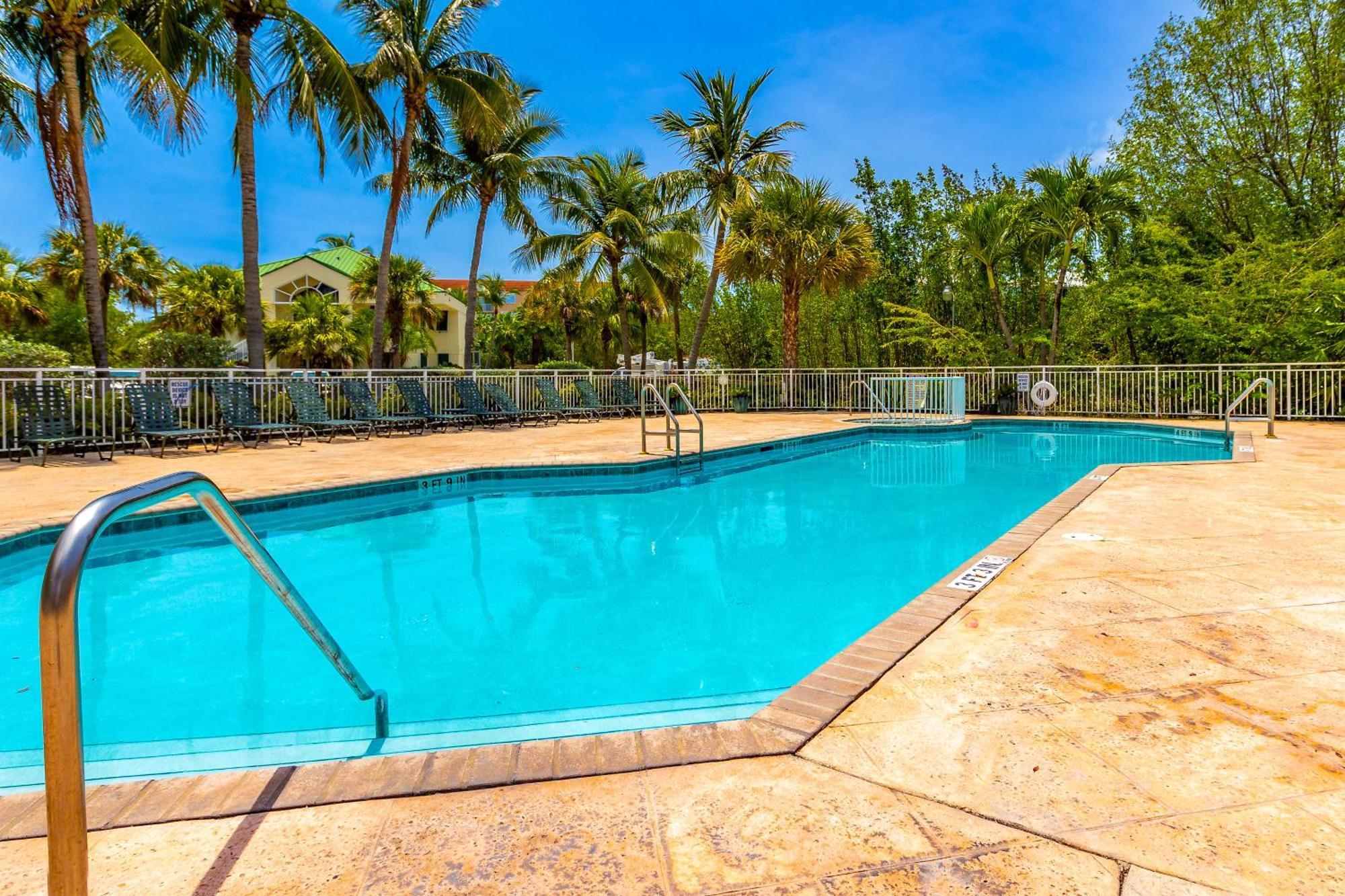 Sunrise Suites Paradise Escape #407 كي وست الغرفة الصورة